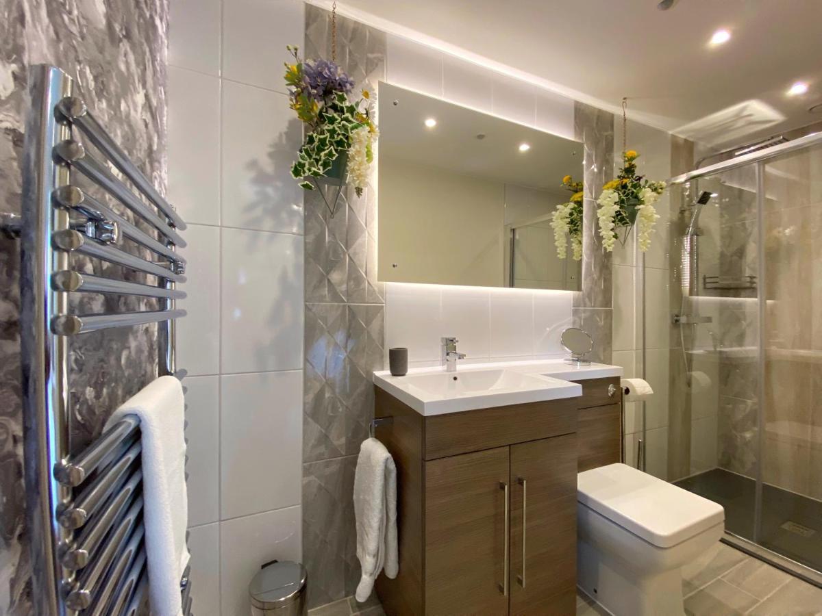 Hambrook House Canterbury - New Luxury Guest House With Espa Spa Complex Extérieur photo