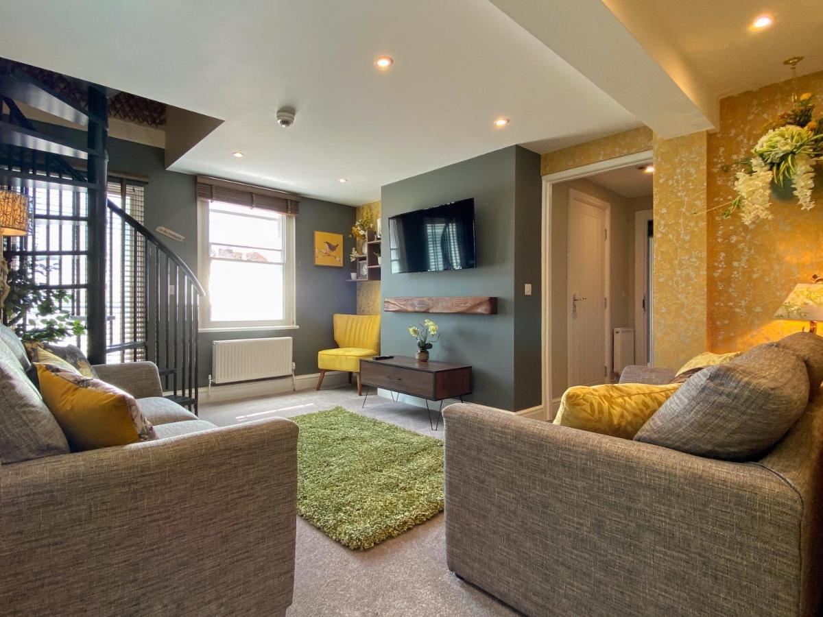 Hambrook House Canterbury - New Luxury Guest House With Espa Spa Complex Extérieur photo